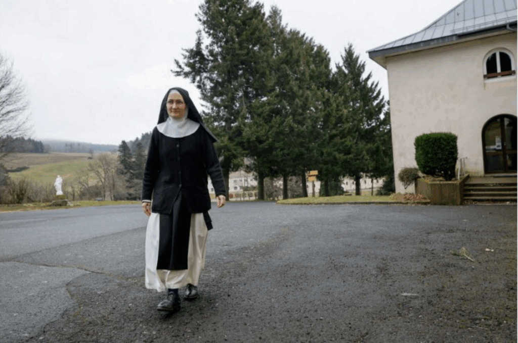 Projet éolien près de Notre-Dame des Neiges : les sœurs inquiètes pour les paysages du plateau ardéchois